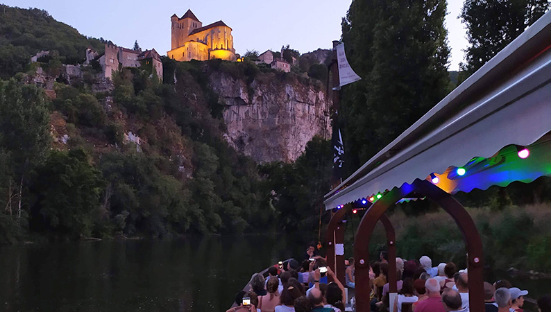 croisiere-nocturne-saint-cirq-bateau.jpg